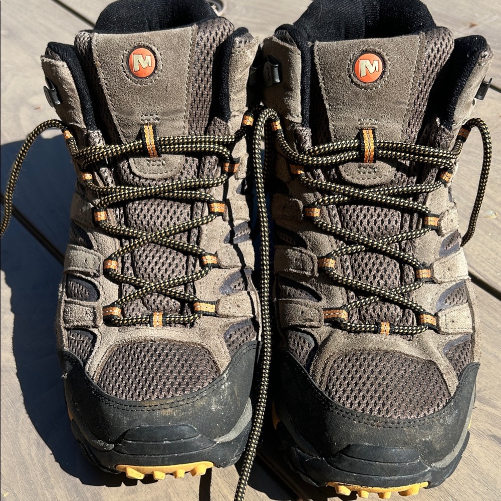 Merrell Men's Athletic Shoes - Gray and Black